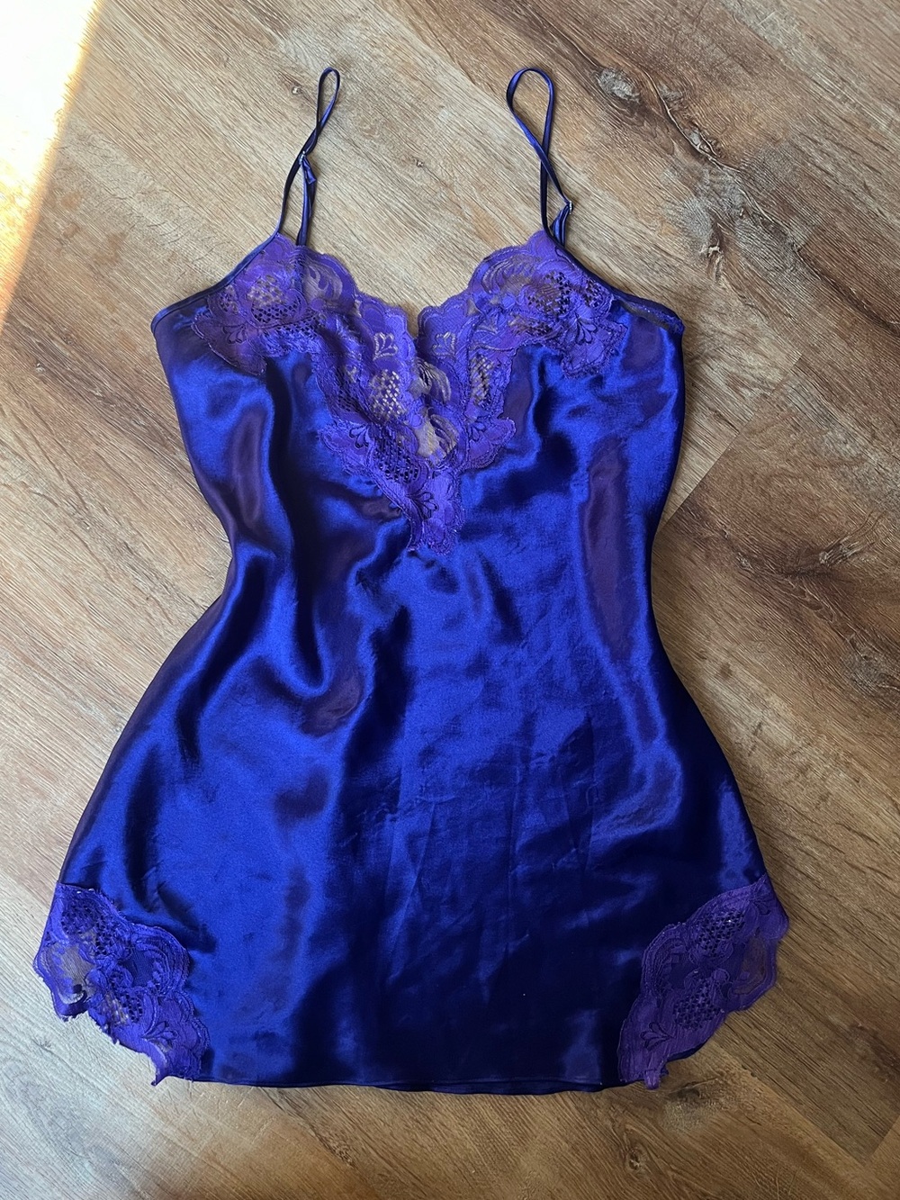 Vintage Victoria’s Secret Purple Satin Lace Slip Dress Nightgown Y2K Lingerie